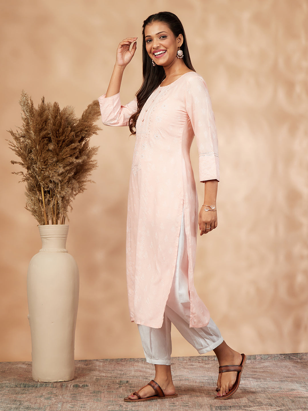 Pink on sale straight kurta